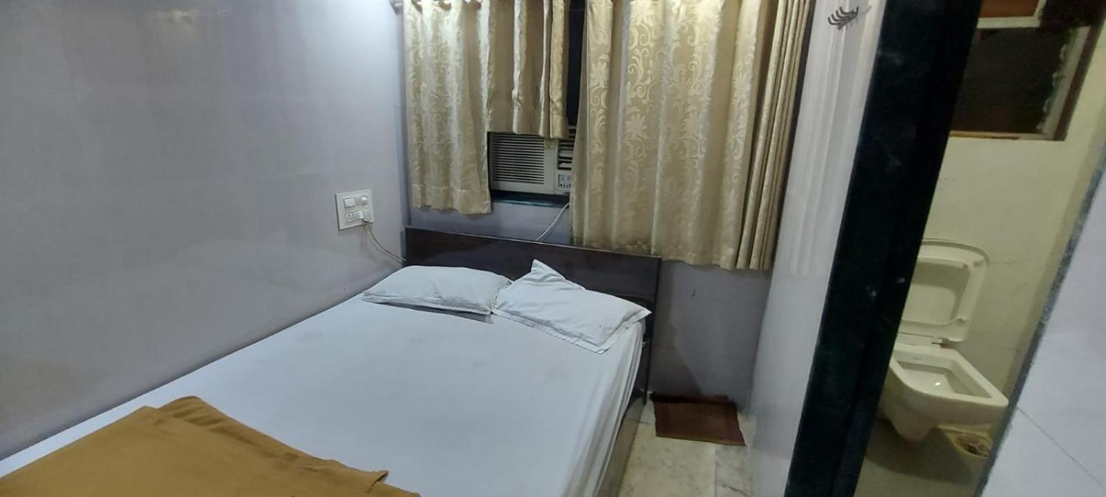 Glitz Hotels Sai Guest House - Nr Inorbit Mall Vashi Navi Mumbai Dış mekan fotoğraf